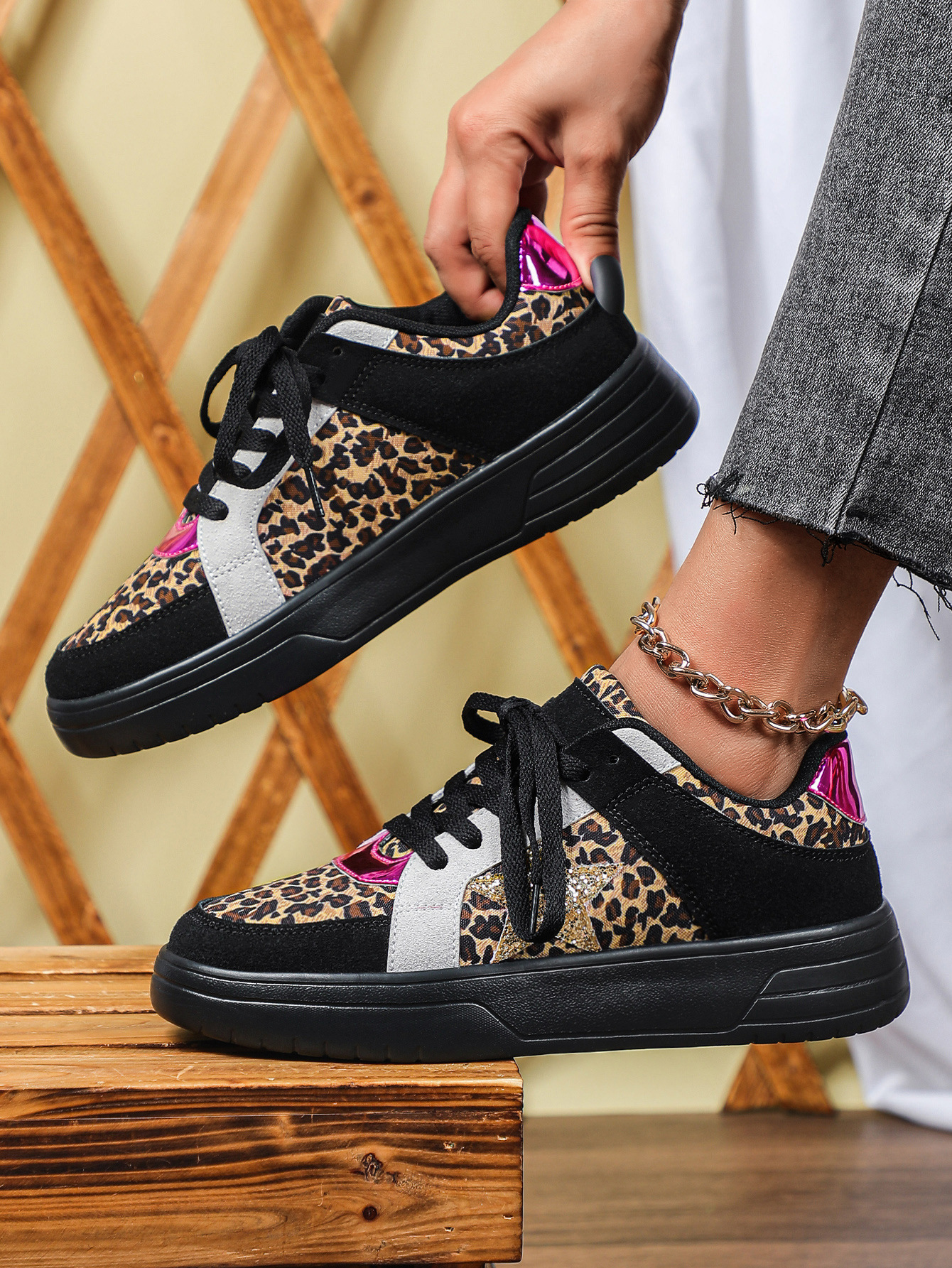 🔥Last Day Promotion 55% OFF🔥Women's solid color mesh sneakers, breathable, light sole, shock absorption, for women